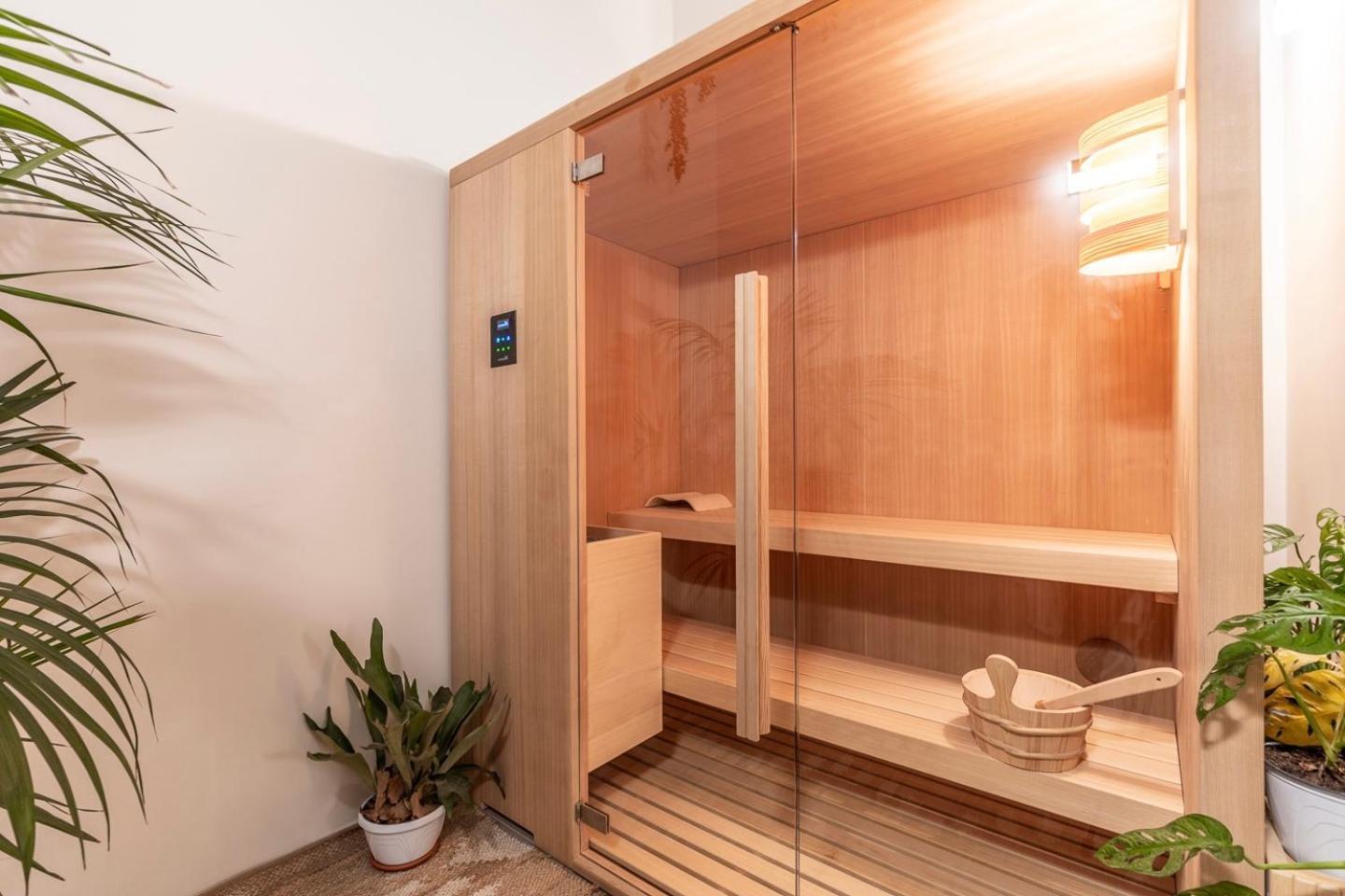Palazzo Italia Suites Бари Екстериор снимка