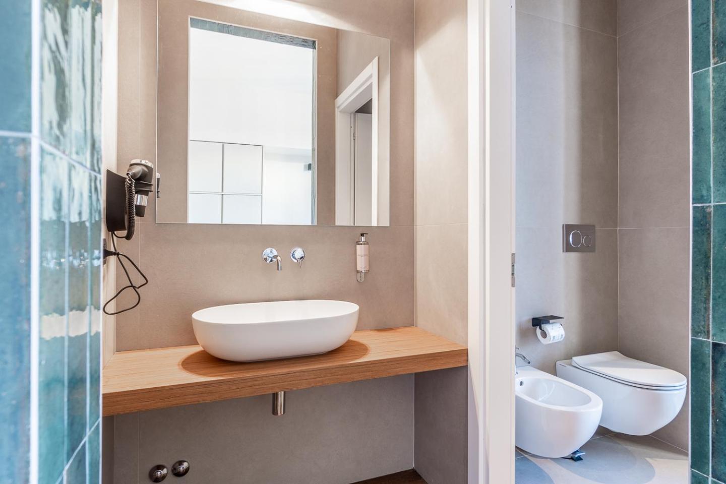 Palazzo Italia Suites Бари Екстериор снимка