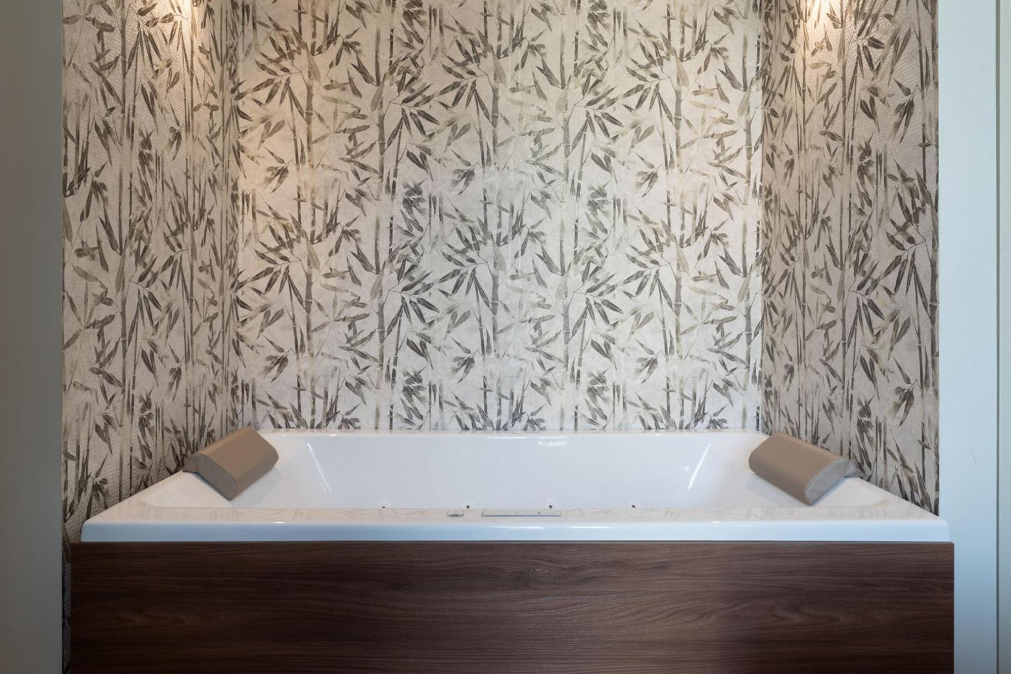 Palazzo Italia Suites Бари Екстериор снимка